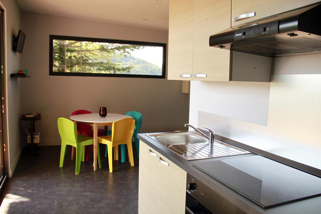 Gite La Cerise Qui Rit La Cresse Kamer foto